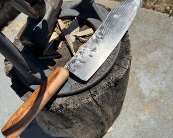 Cuchilla forjada a mano