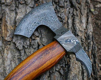 Ascia Tomahawk in acciaio di Damasco con manico in palissandro / Forgiata a mano per caccia/Campeggio all'aperto personalizzato