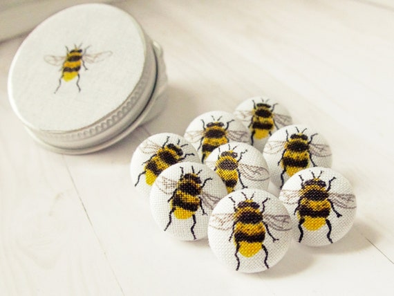 Bumble Bee Magnet, Bumble Bee Kitchen Decor, Yellow Bee Magnets,  Refrigerator Magnets, Fridge Magnet, Housewarming Gift for Bee Lovers 