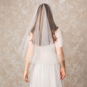 Short wedding veil • Short bridal veil • Elbow length wedding veil  • Short wedding veils • Short bridal veils