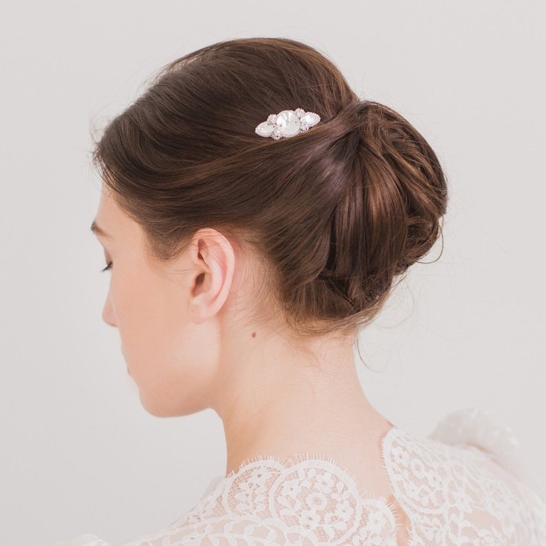 Crystal wedding hair comb delicate bridal hair comb Small wedding hair comb Silver wedding hair comb