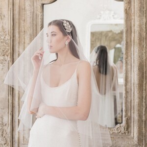 Drop Wedding Veil • Drop bridal veil • Drop veil • Circle veil • Two tier barely there veil