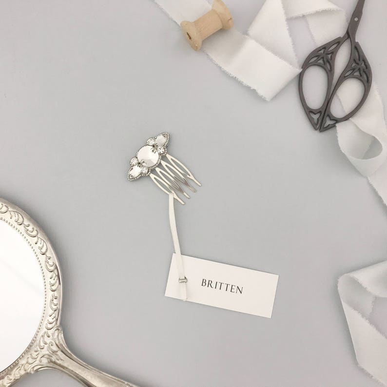 Crystal wedding hair comb delicate bridal hair comb Small wedding hair comb Silver wedding hair comb