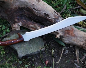 Handmade High Carbon Steel Machete – Heavy-Duty Outdoor Tool with Rosewood Handle & Leather Sheath