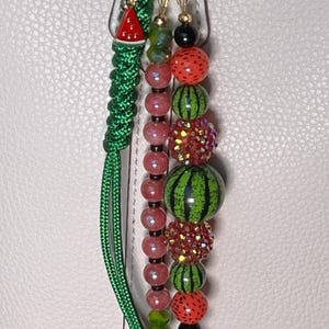Watermelon Bag Charm, Beaded Fruit Purse Keychain, Summer Accessory, Gold Toned Hardware Bild 3