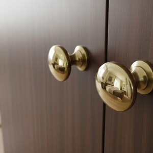 Gold Brass Cabinet Knobs Modern Drawer Pulls Luxury Kitchen Hardware Round Knob Minimalist Furniture Handles Bathroom Vanity Knobs