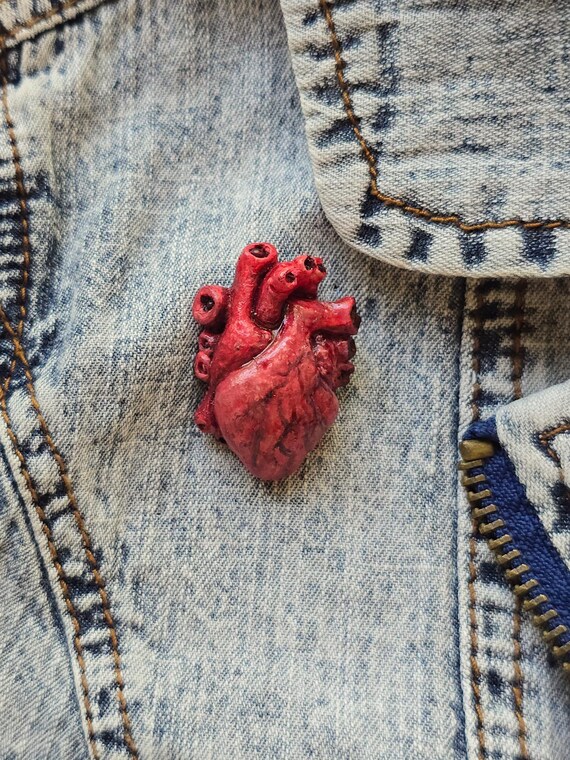 Human Heart - Handmade Pin - Gore - Realistic - Etsy