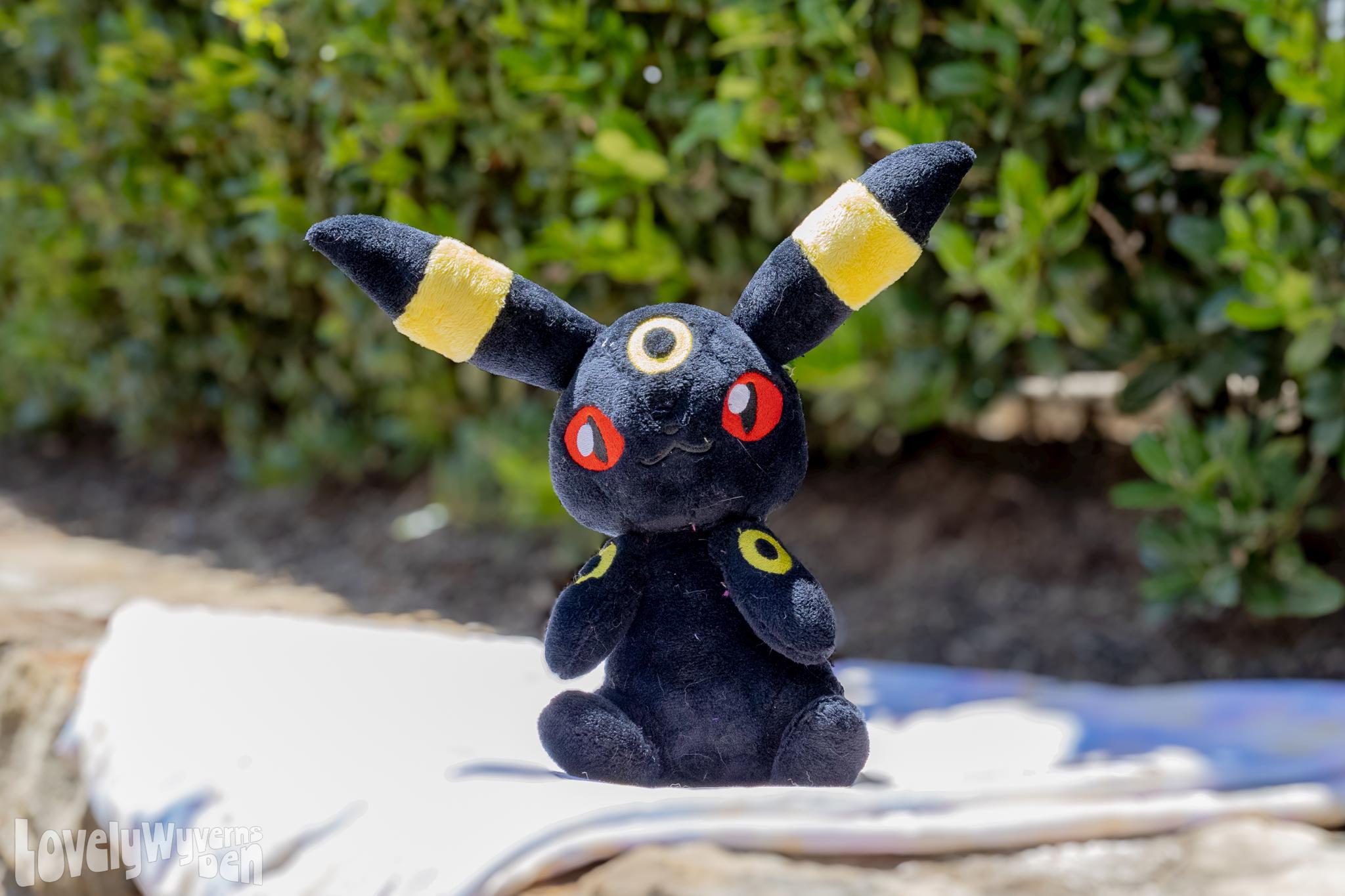 ブラッキーのぬいぐるみ - Etsy 日本