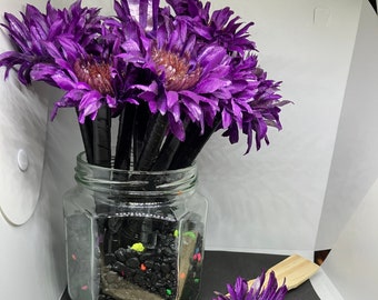 Purple flower pen