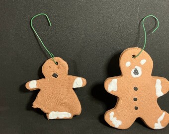 Gingerbread Macabre couple