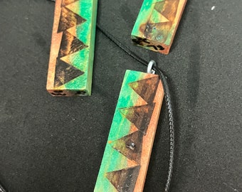 Wood burned triangles Pendant and earring set