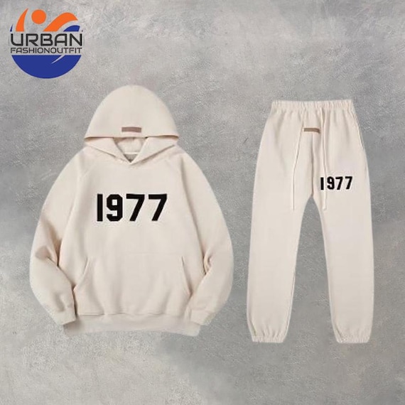 未使用！1977 essentials セットアップ Fear of God Essentials 1977 Iron Set – sneakrflow