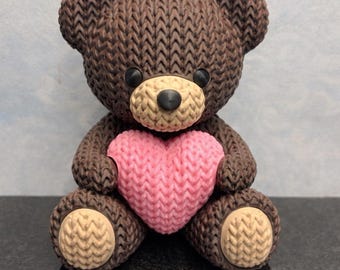 Crochet-Style Teddy Bear with Heart | 3D Printed Knitted Texture Keepsake