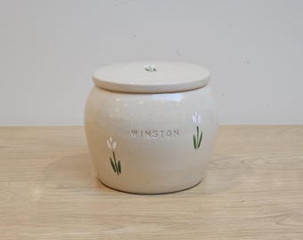 Custom Pet Urn: Personalised Ceramic Memorial with White Tulips, keepsake urns for Dogs ashes