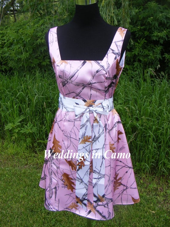 pink camo bridesmaid dresses YINGJIABride Pink Camo High Low Bridesmaid Dresses Wedding Party Formal  Dress Halter Black Size 2 : Clothing, Shoes & Jewelry