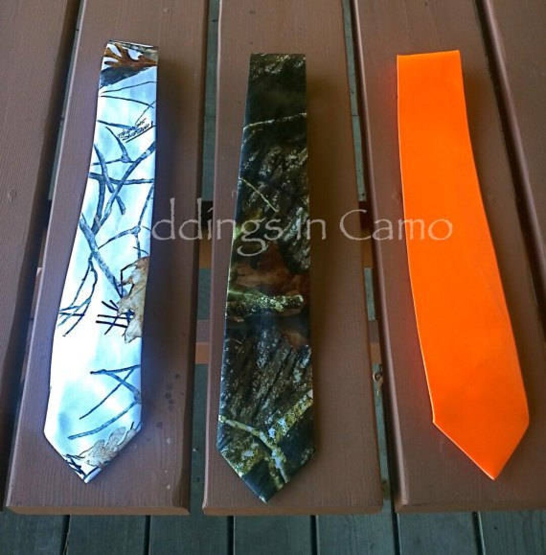 mens camo tie