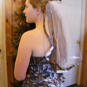 CAMO VEIL Einlagiger Schleier mit Schleifenborte