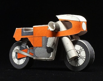 3d papercraft - Laverda SFC750 - POSTCARD + PAPERCRAFT model in one! Perfect Holiday Gift for a Moto Lover!