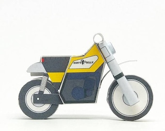 3d papercraft - Yamaha DT400 model kit - POSTCARD + PAPERCRAFT