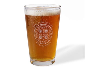 Engraved Saint Benedict Pint Glass, Catholic Beer Glass, Benedict Medal, Catholic Gift for Him, Priest Gift, Dad Gift