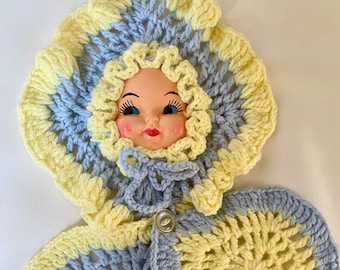 Vintage Handmade Kitschy Crochet Doll Face Pot Holders, Retro Kitchen Wall Hanging, Yellow Blue Kitchen Decor