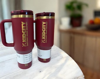 Vaso Stanley de 40 oz grabado con láser personalizado / Taza de viaje con nombre personalizado