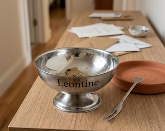 Personalized Ice Cream Bowl, Custom Engraved Sundae Dish, Footed Dessert Cup for Ice Cream Lovers, Christmas Gift for Grandpa,Mom, Dad, Kids
