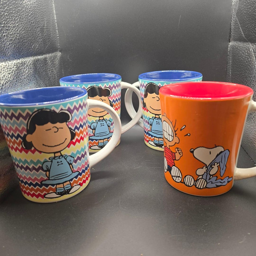 Peanuts Lucy and Snoopy Coffee Mug Set of 4 Cartoon Character Ceramic ...