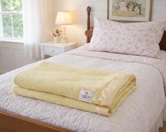 Vintage Yellow Wool Blanket Throw – Ayers of Lachute Canada Pure Wool Blanket – Cottagecore Farmhouse Bedding – Soft Butter Yellow
