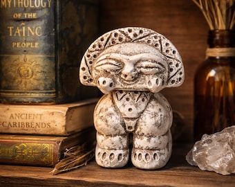 Vintage Caribbean Moon Goddess Sculpture | Taíno Inspired Folk Art Figurine | Dominican Arte Étnico Caribeño | Ethnographic Tribal Decor