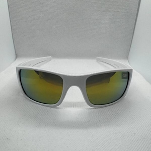 May include: White sunglasses with a rectangular frame and mirrored lenses that reflect a golden hue. The sunglasses have a sporty design and a subtle logo on the right lens.