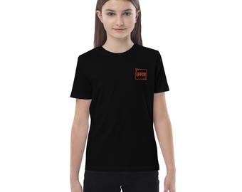 Camiseta infantil preta orgânica | Logotipo bordado | EFP2R