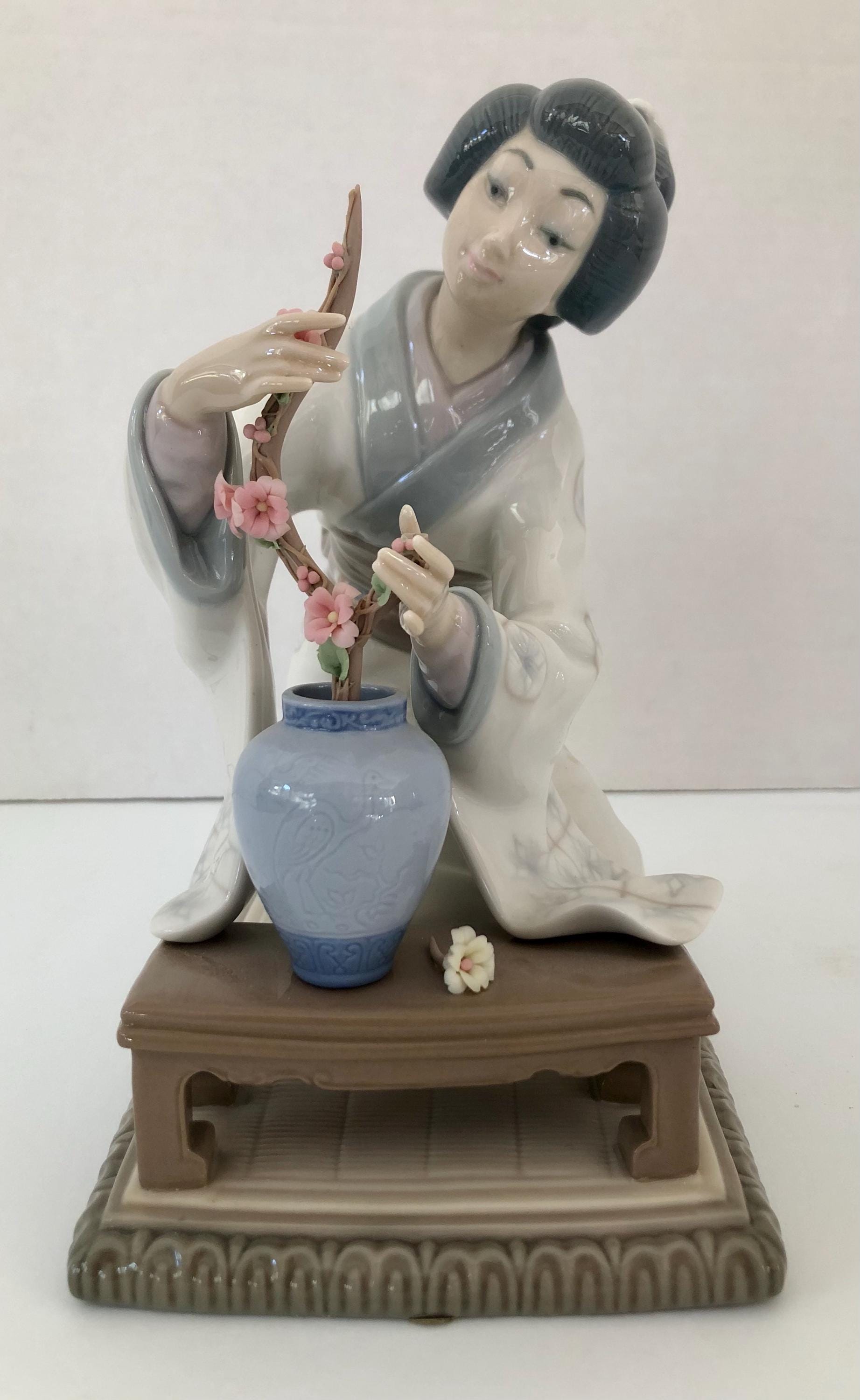 ヴィンテージ LLADRO グレス、とっても好きよ 大型フィギュリン