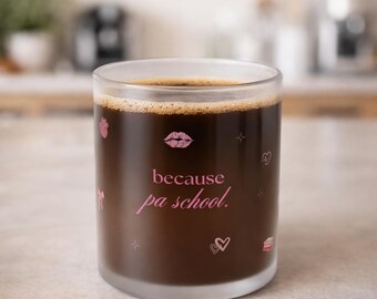 Rosa mattierte Glastasse 'because paschool' | Geschenk für Pa Schüler