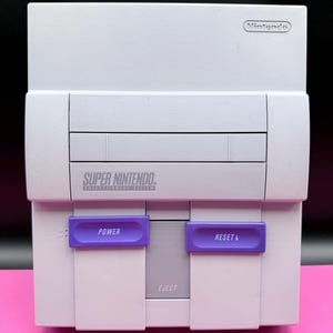 Console 5 Super Nintendo Console (SNES) – Fully Cleaned & Tested – OEM Shell – Original Hardware – Bundle