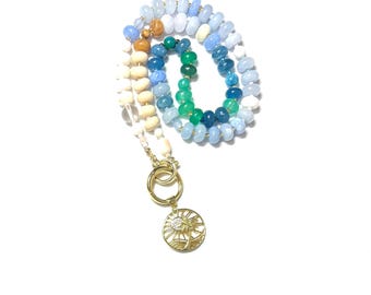 Handgemaakte kralenketting: strandkleuren, palmboombedel 'Sandy Toes'