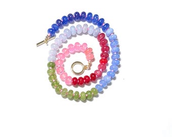 Pastelkleurige kralenketting 17 inch "Lentetuin"