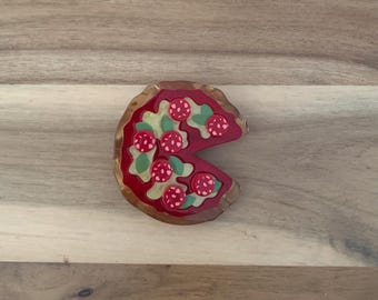 Erstwilder That's Amore Brooch pizza pin NWOT all item prices include US tariffs