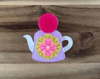 Erstwilder Short, Stout and Cosy Brooch kettle pin NWOT all item prices include US tariffs