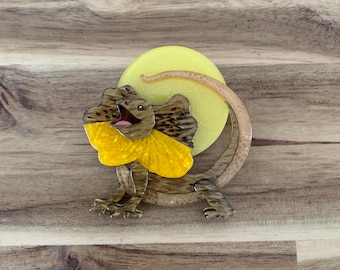Erstwilder Freddy the Frillneck Lizard Brooch pin NWOT all item prices include US tariffs