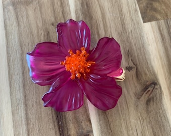 Zara purplish red lucite flower floral hair barrette pin clip All item prices include US tariffs