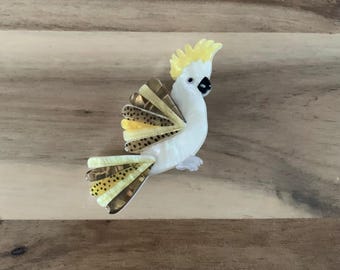 Erstwilder Sunny of the Sulphur Crest Brooch bird parrot pin NWOT all item prices include US tariffs