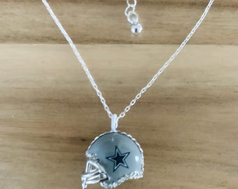 Dallas Cowboys Helmet Charm necklace football jewelry NWOT / all item prices include US tariffs