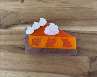 Sweet as Pie Brooch thanksgiving pumpkin dessert pin New with defect/ all item prices include US tariffs