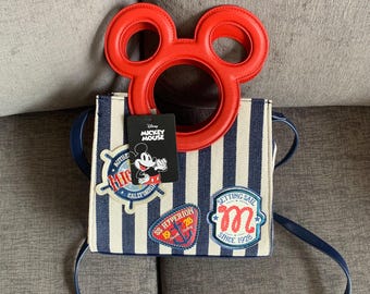 Disney Mickey Mouse crossbody Sling Bag purse NWT / all item prices include US tariffs
