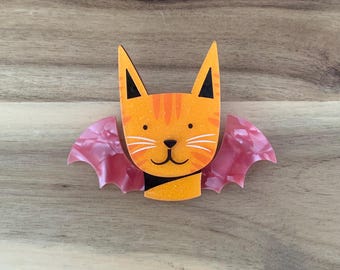 Winged Kitty Brooch Halloween cat pin New with defect /all item prices include US tariffs