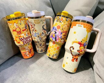 Winnie de Poeh Stanely FlowState queencher 40 oz, limited edition drinkgerei, bekercadeau