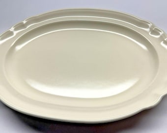 Pfaltzgraff Gazebo Oval Platter 14x10 Beige Cream Scalloped Embossed Serving