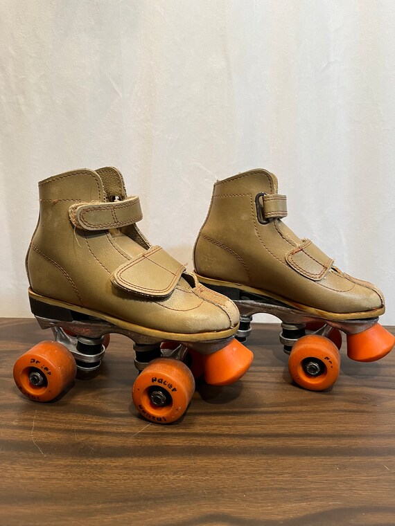 Vintage 70s Tan Roller Skates - image 1