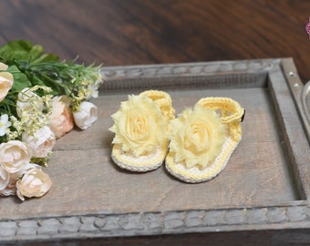 yellow crochet baby sandals - baby girl summer sandals - baby shower gift - baby shoes